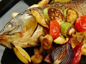 Carp with mushrooms