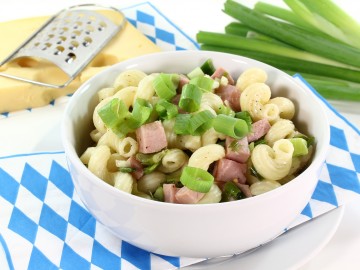 Munich style noodles with ham